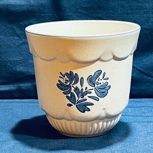 Vintage Pfaltzgraff Yorktowne Stoneware Flower Pot Planter – 1982 FTD Co-Brand